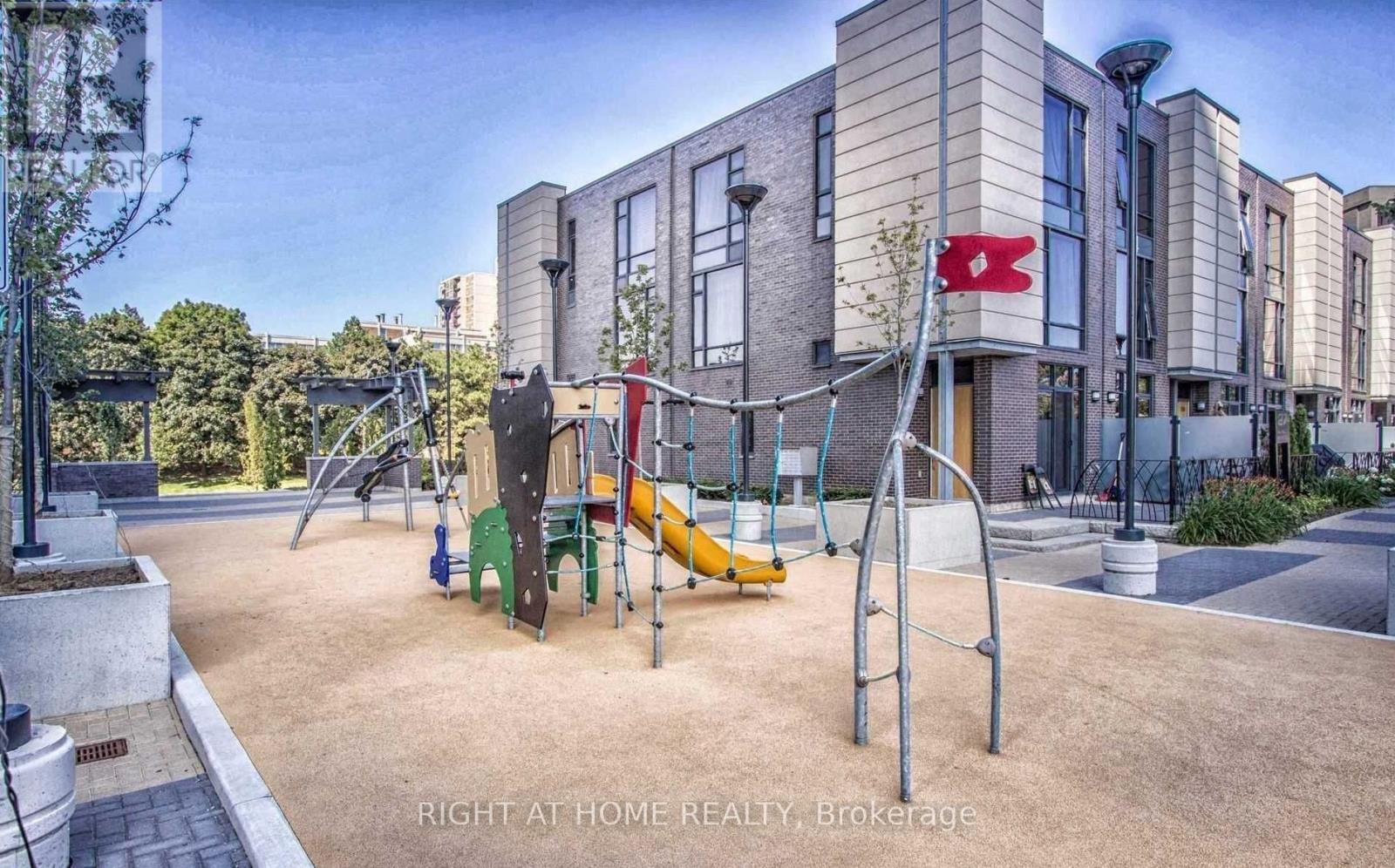 601 - 1 Valhalla Inn Road, Toronto, Ontario  M9B 1S9 - Photo 12 - W12851982