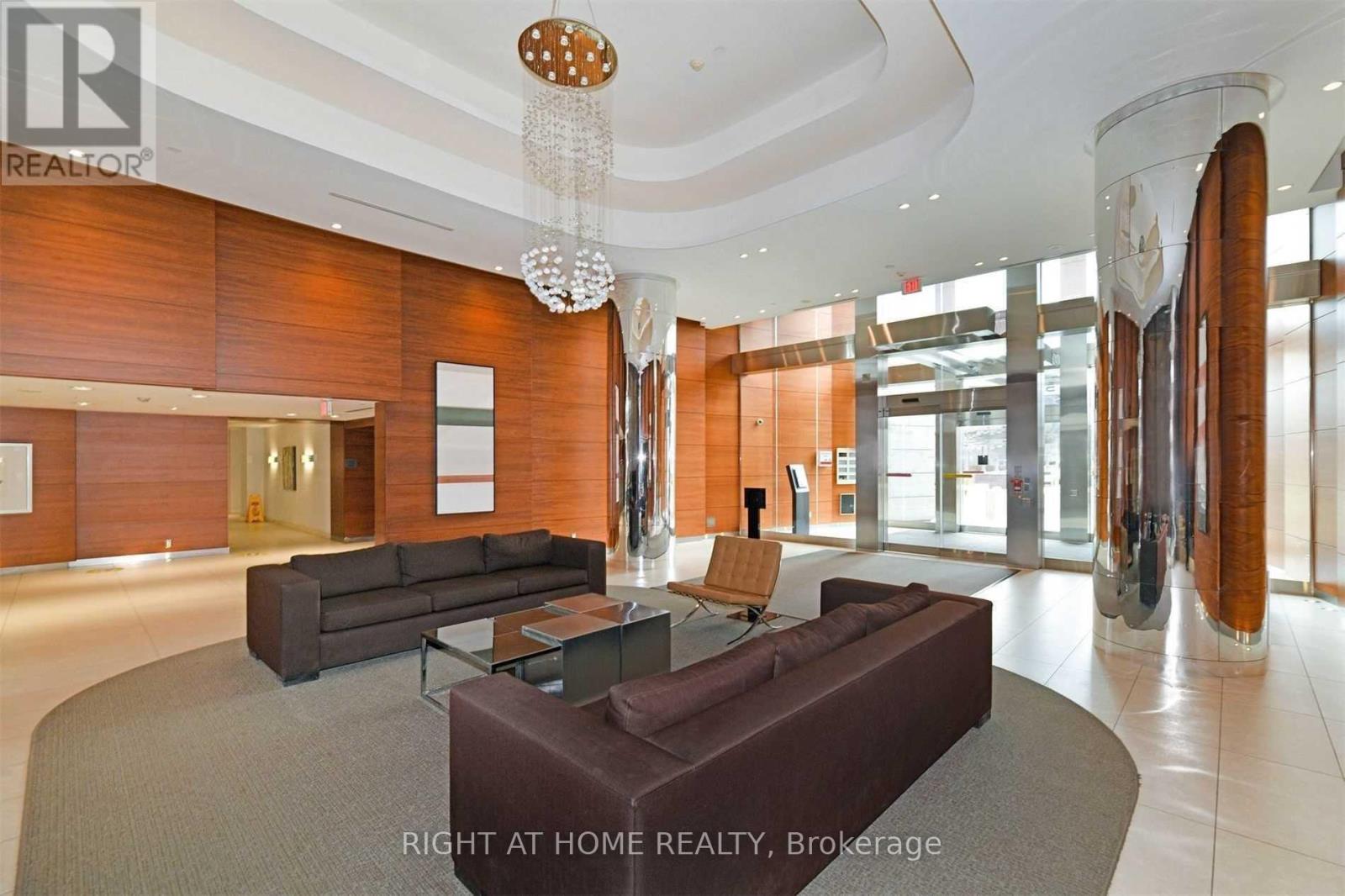 601 - 1 Valhalla Inn Road, Toronto, Ontario  M9B 1S9 - Photo 18 - W12851982