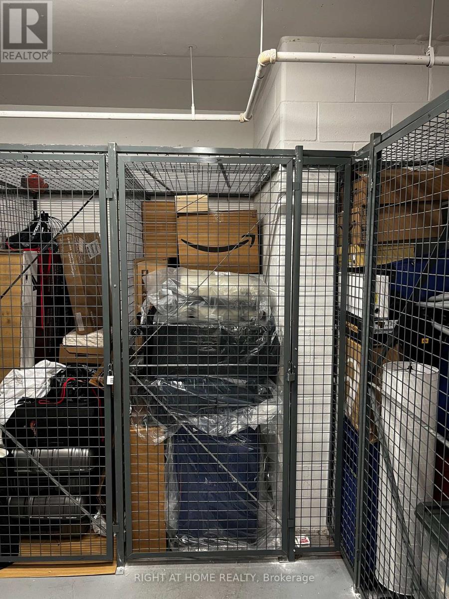 601 - 1 Valhalla Inn Road, Toronto, Ontario  M9B 1S9 - Photo 24 - W12851982