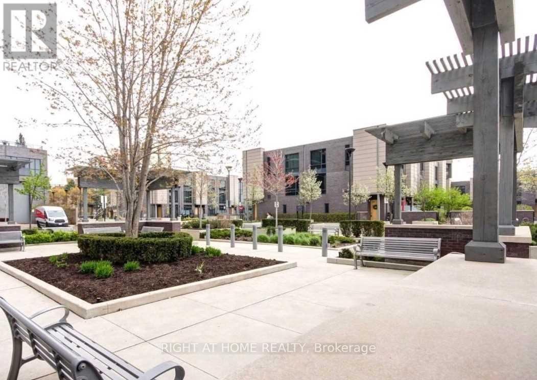 601 - 1 Valhalla Inn Road, Toronto, Ontario  M9B 1S9 - Photo 4 - W12851982