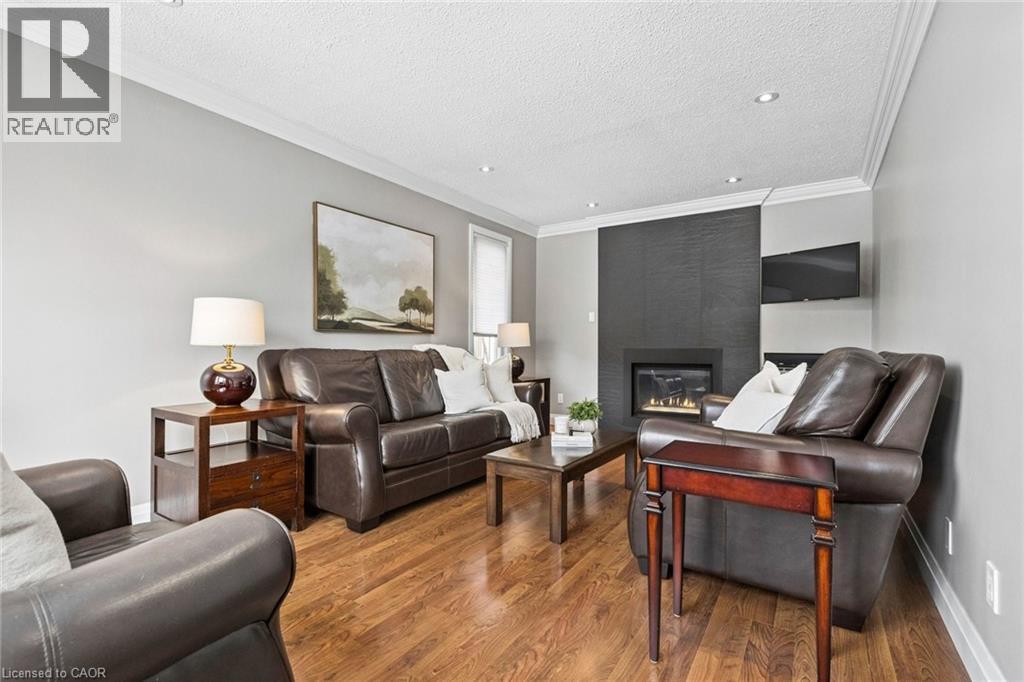 31 Cedar Crest Street, Kitchener, Ontario  N2N 1Y4 - Photo 4 - 40808977