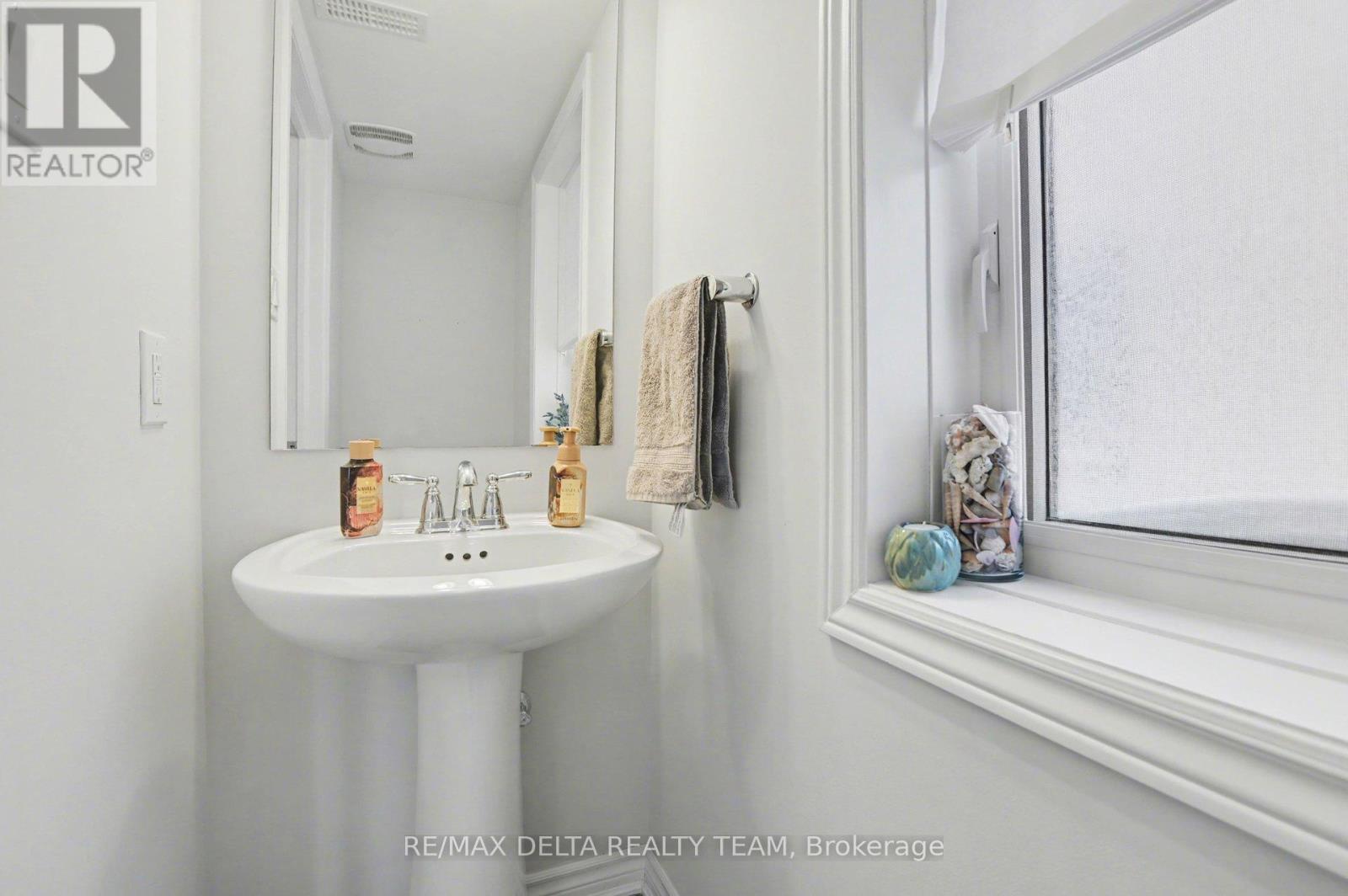 789 Mayfly Crescent, Ottawa, Ontario  K2J 0T3 - Photo 3 - X12783134