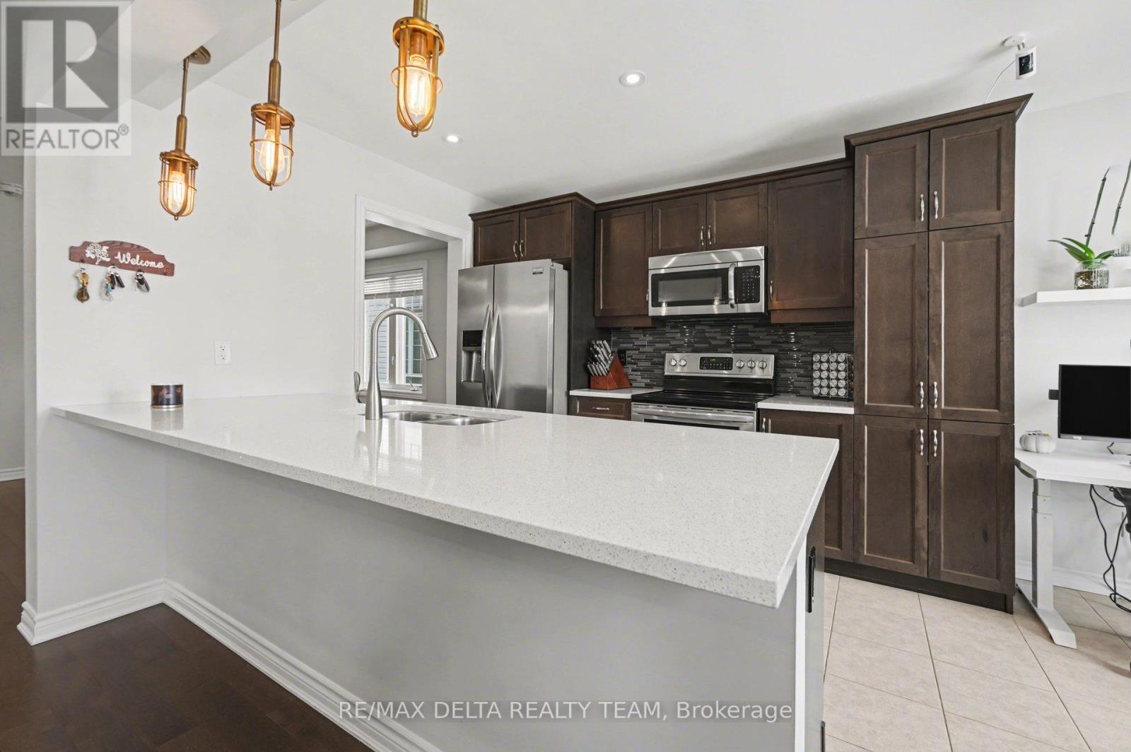 789 Mayfly Crescent, Ottawa, Ontario  K2J 0T3 - Photo 9 - X12783134