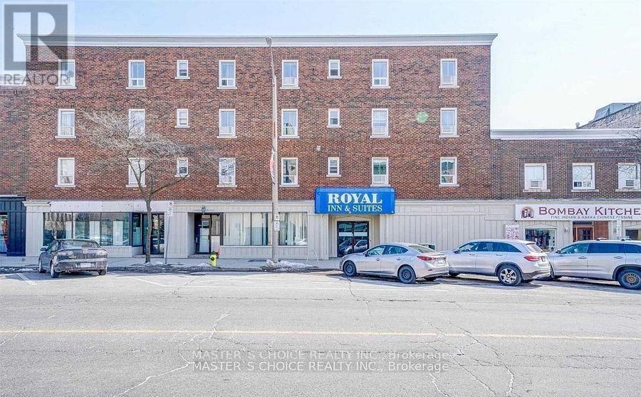 A,b,c - 106 Carden Street, Guelph (Downtown), Ontario  N1H 3A3 - Photo 3 - X12851852
