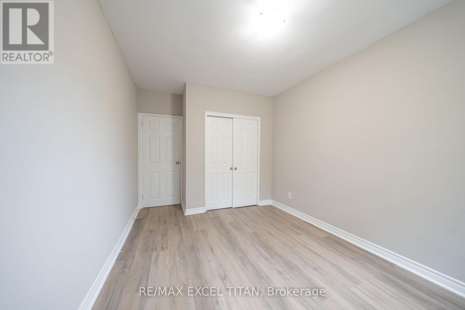 347d - 468 Ottawa Street, Hamilton, Ontario  L8H 4A6 - Photo 2 - X12851874