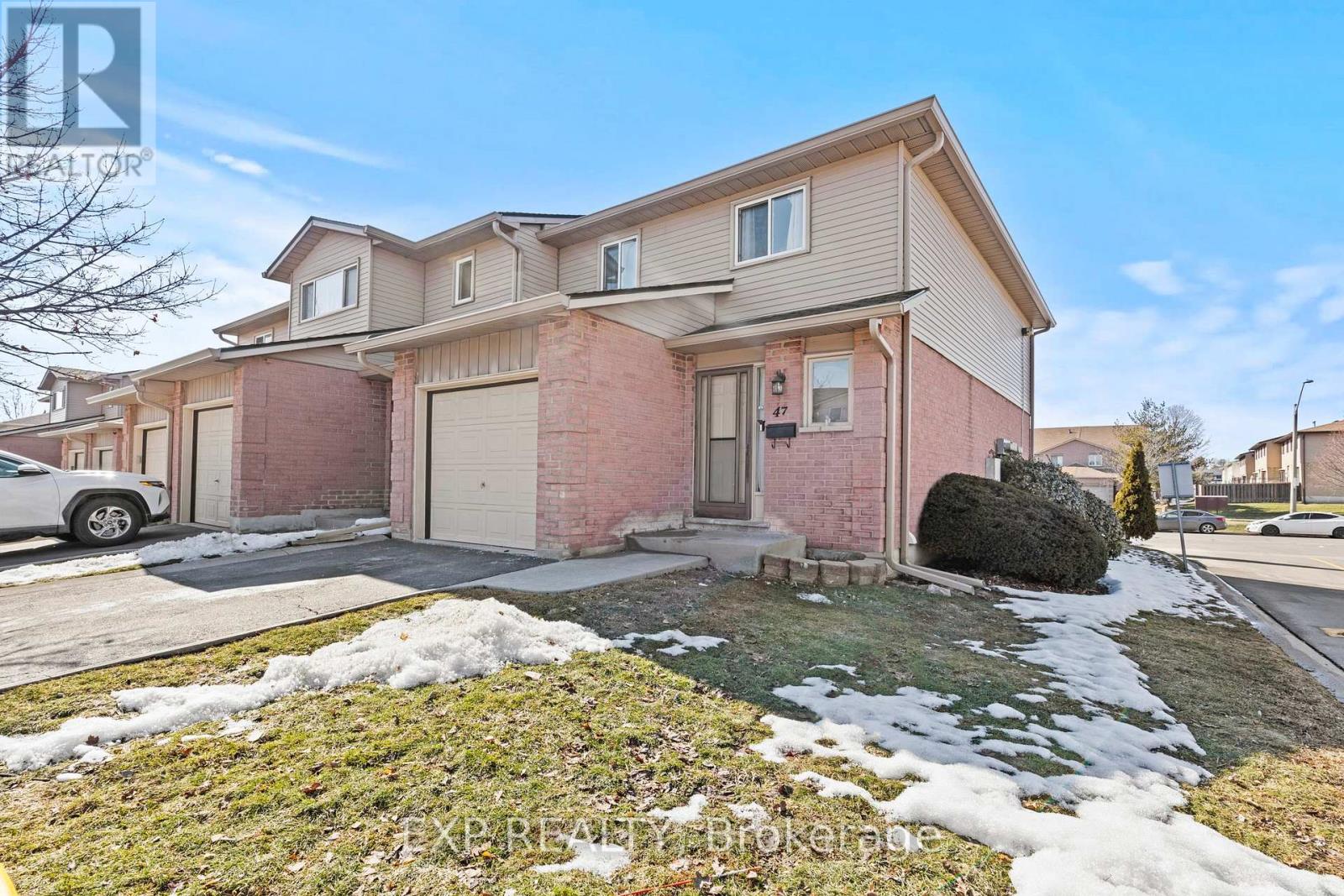 47 - 1675 Upper Gage Avenue, Hamilton, Ontario  L8W 3R8 - Photo 2 - X12851926