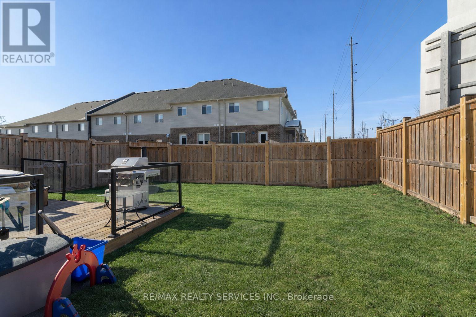 7 - 118 Simmonds Drive, Guelph, Ontario  N1E 0S3 - Photo 43 - X12851932