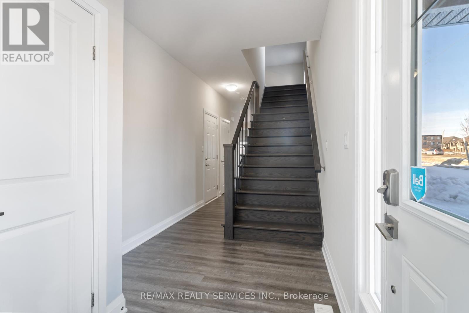 7 - 118 Simmonds Drive, Guelph, Ontario  N1E 0S3 - Photo 7 - X12851932