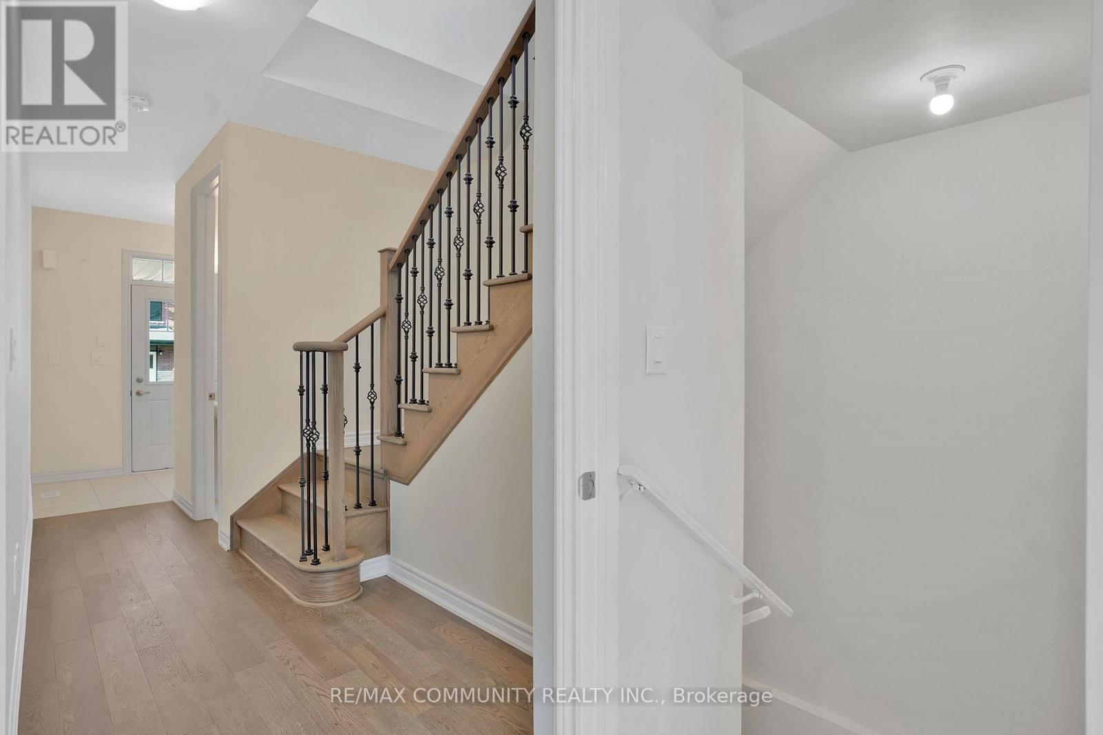 42 Sun Haven Lane, Thorold, Ontario  L2V 0K7 - Photo 33 - X12851970