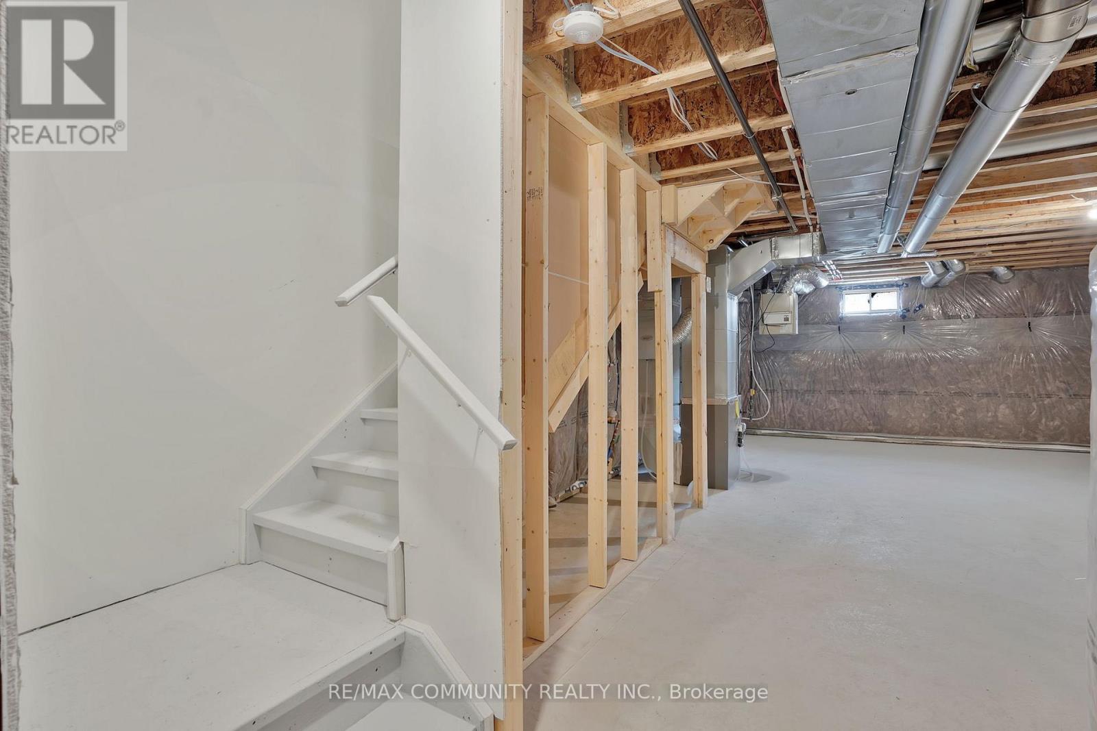 42 Sun Haven Lane, Thorold, Ontario  L2V 0K7 - Photo 35 - X12851970