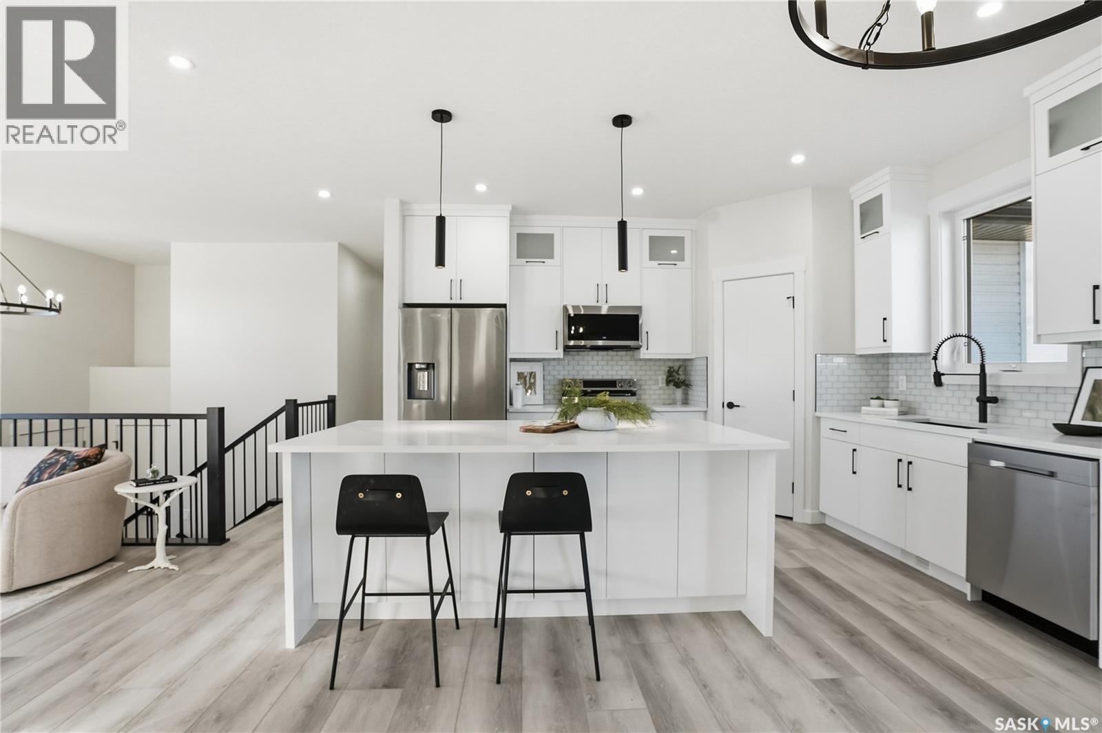 816 Ballesteros Crescent, Warman, Saskatchewan  S0K 4S3 - Photo 6 - SK029794