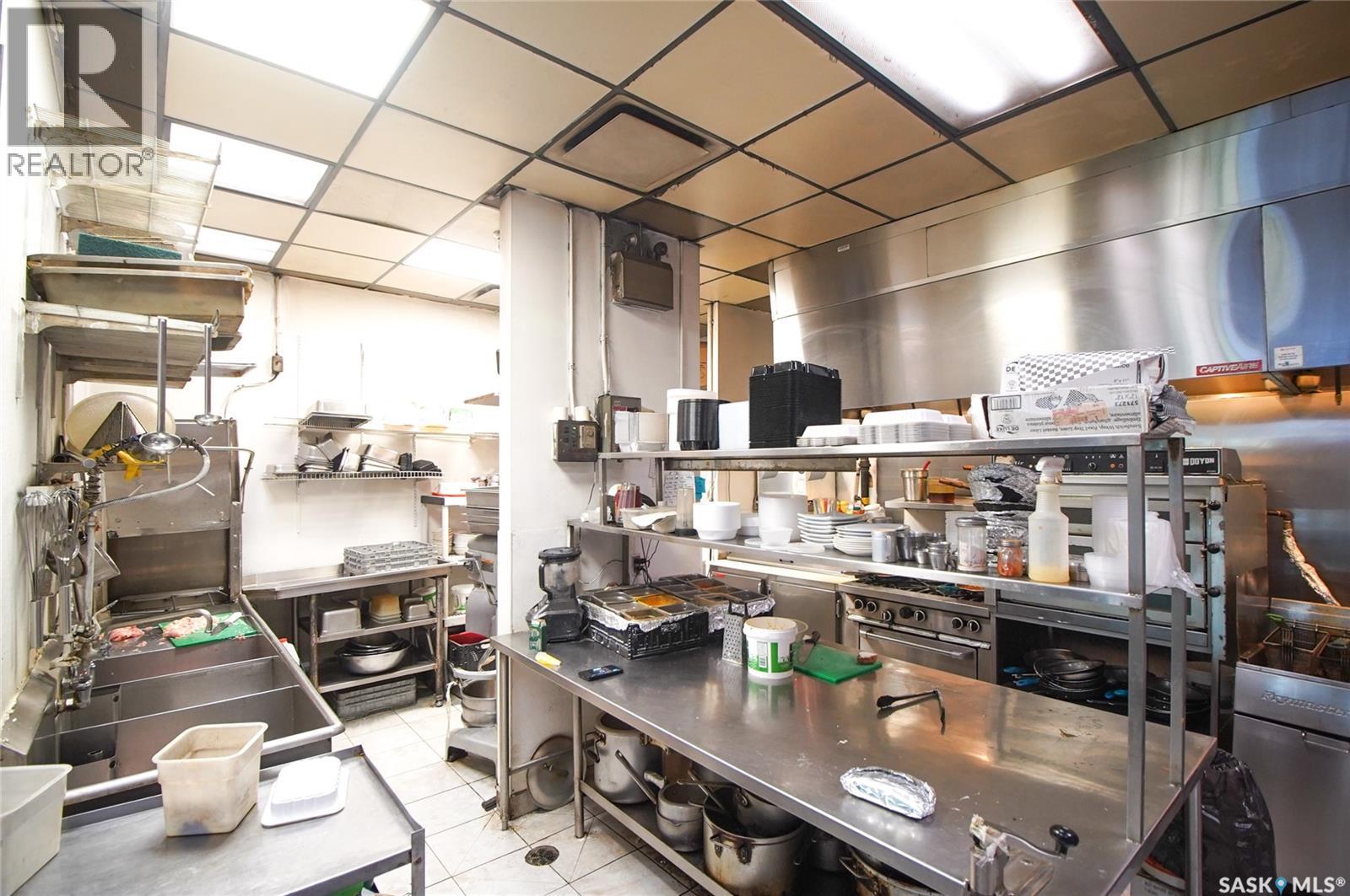 1908 Prince Of Wales Drive, Regina, Saskatchewan  S4Z 1A4 - Photo 18 - SK029635