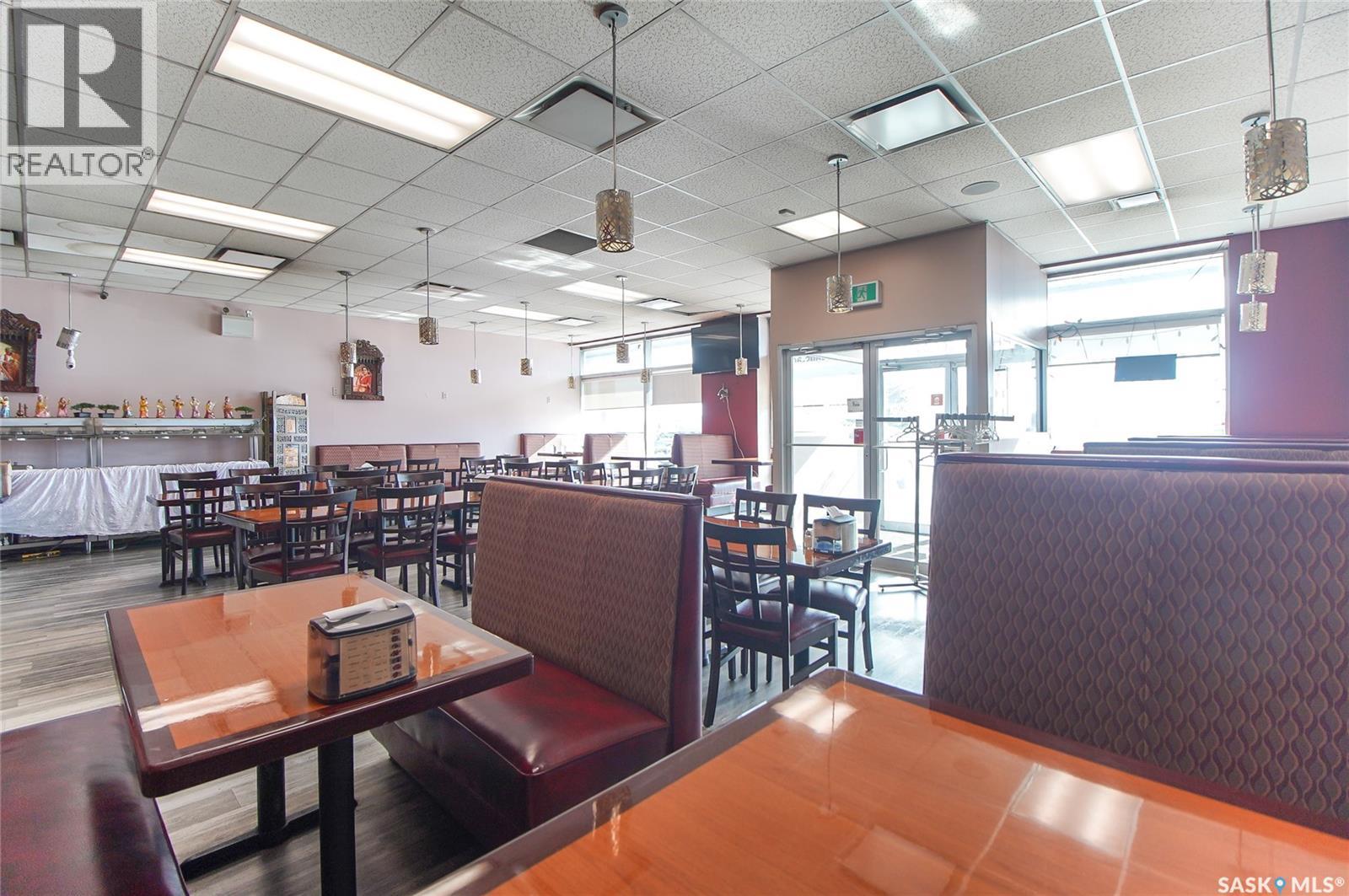 1908 Prince Of Wales Drive, Regina, Saskatchewan  S4Z 1A4 - Photo 8 - SK029635