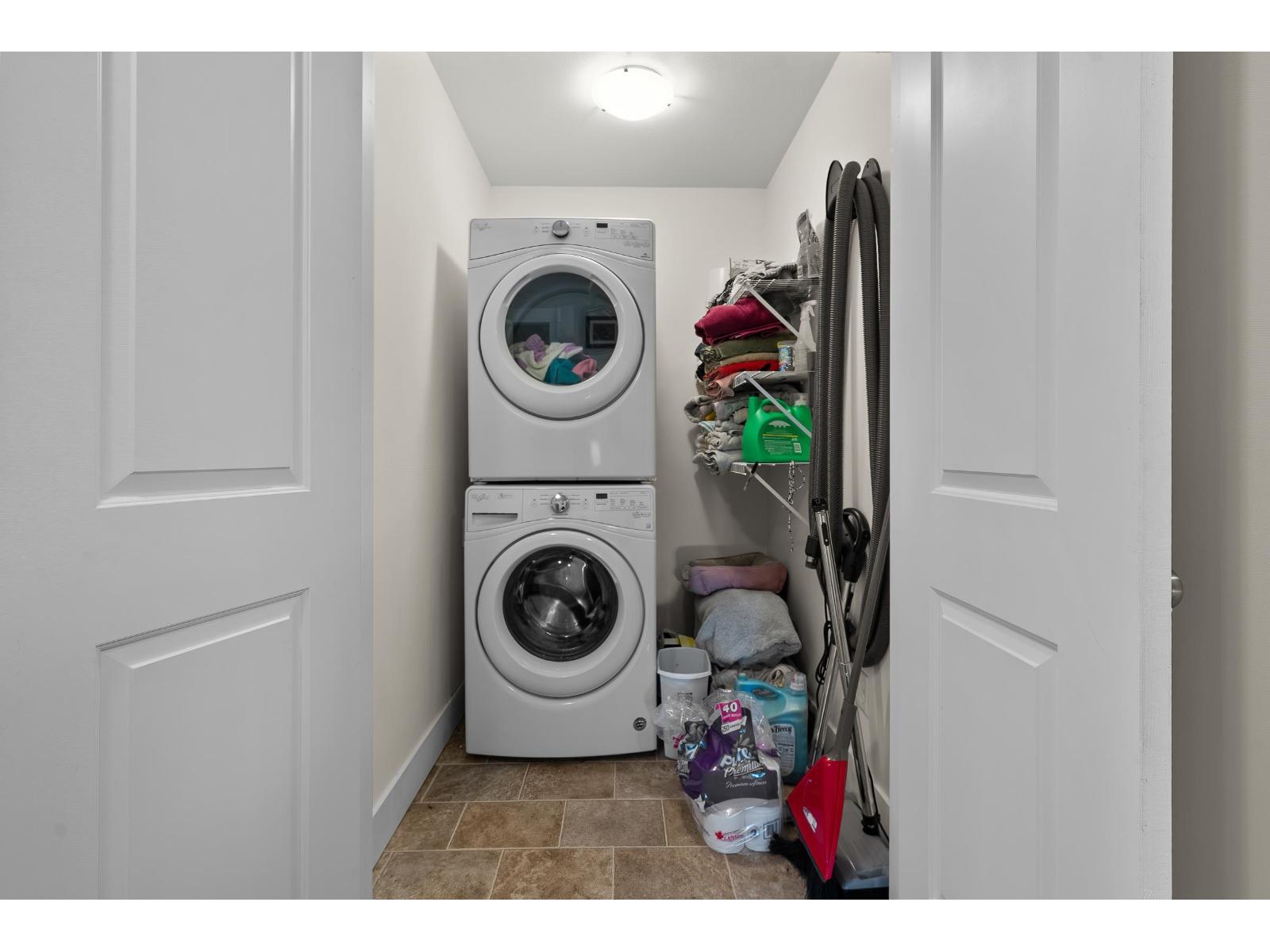 23 46570 Macken Avenue, Chilliwack Proper East, Chilliwack, British Columbia  V2P 0G2 - Photo 24 - R3088500