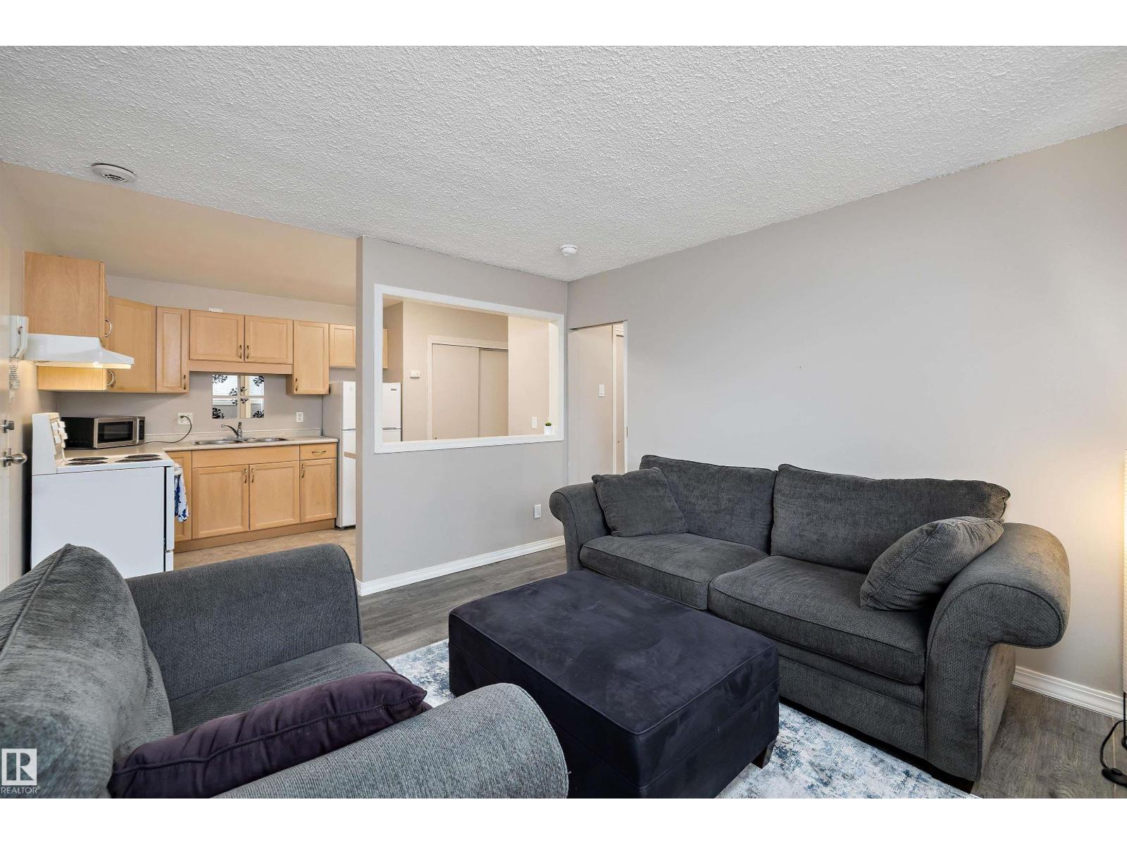 #4 8803 101 St Nw, Edmonton, Alberta  T6E 3Z9 - Photo 10 - E4476136