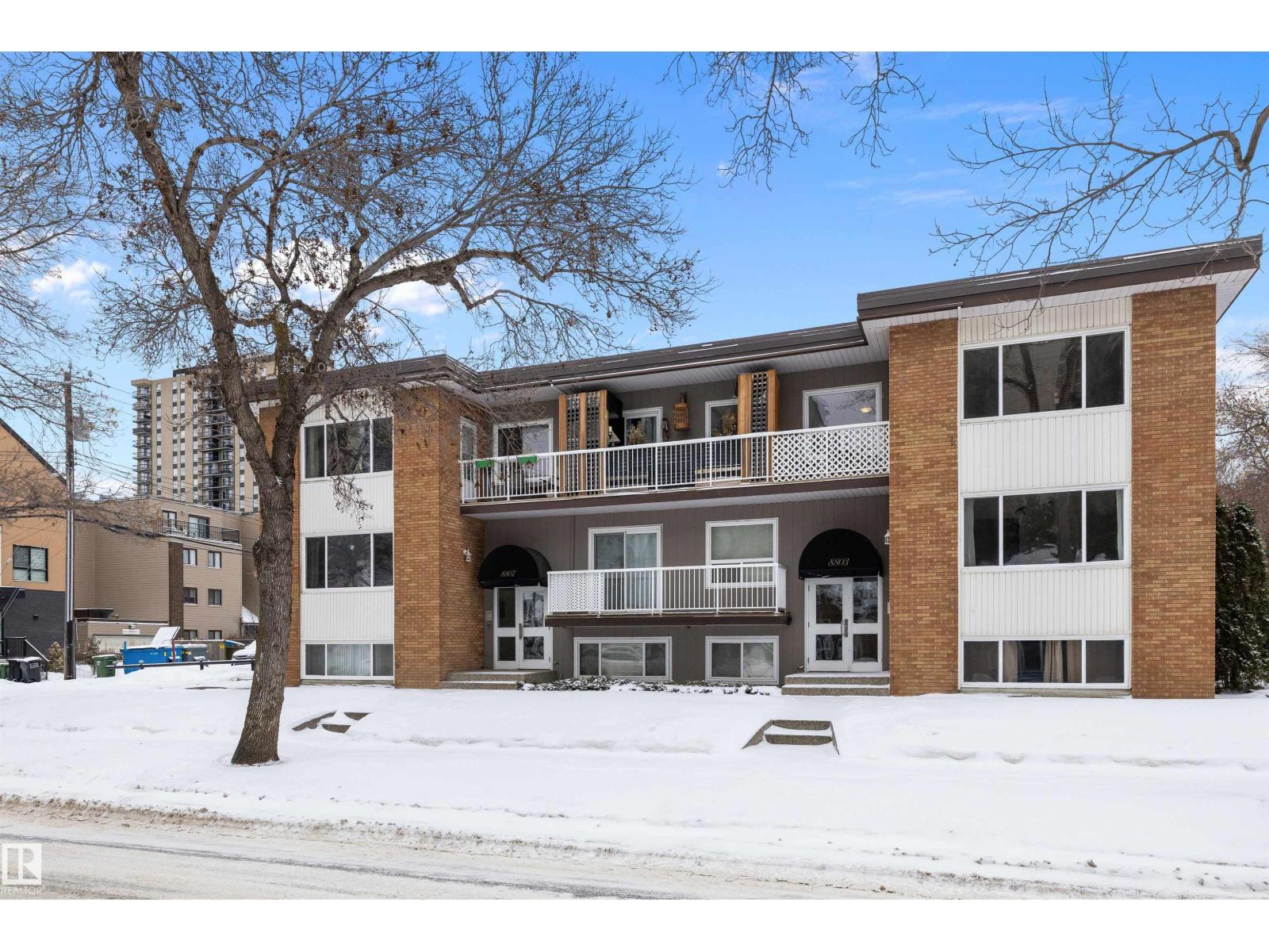 #4 8803 101 St Nw, Edmonton, Alberta  T6E 3Z9 - Photo 2 - E4476136