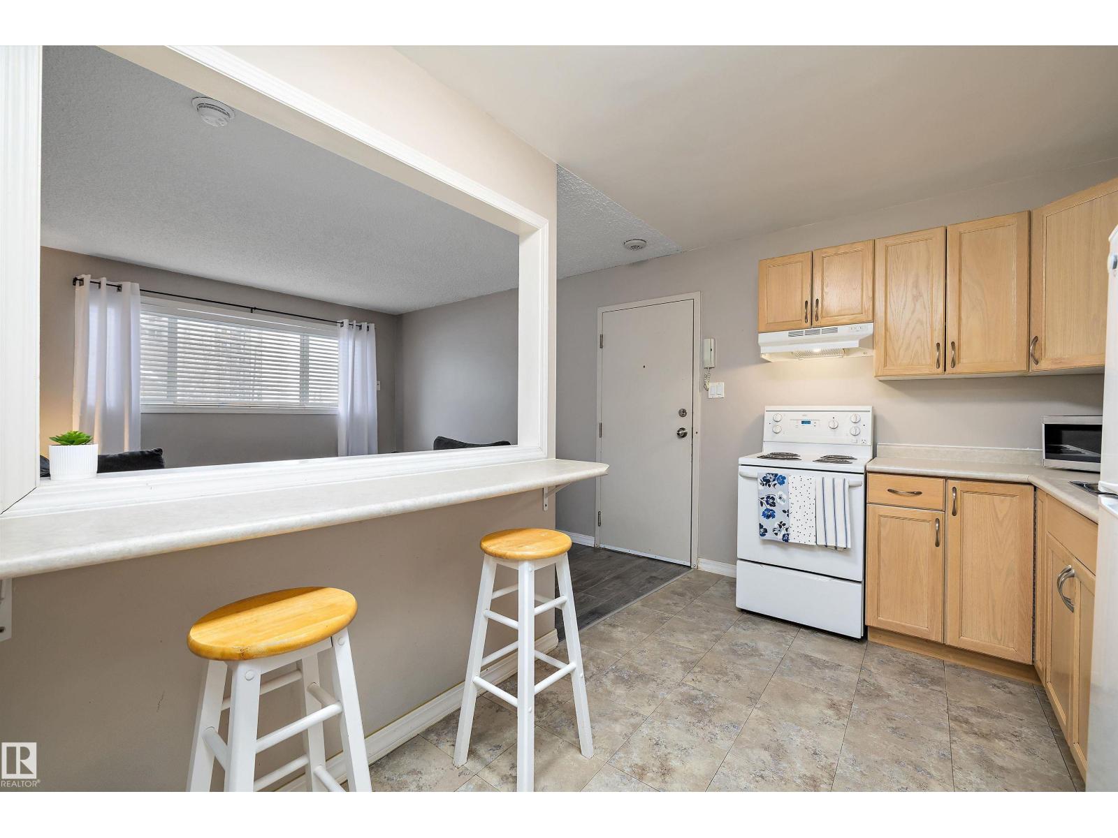 #4 8803 101 St Nw, Edmonton, Alberta  T6E 3Z9 - Photo 6 - E4476136