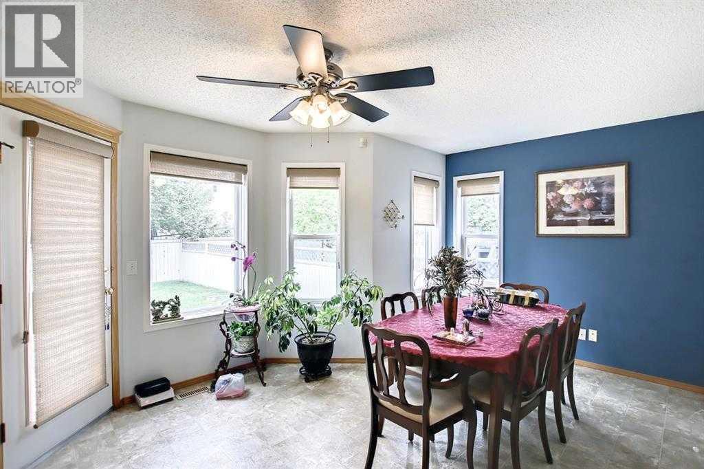 10661 Hidden Valley Drive Nw, Calgary, Alberta  T3A 5V3 - Photo 8 - A2286648