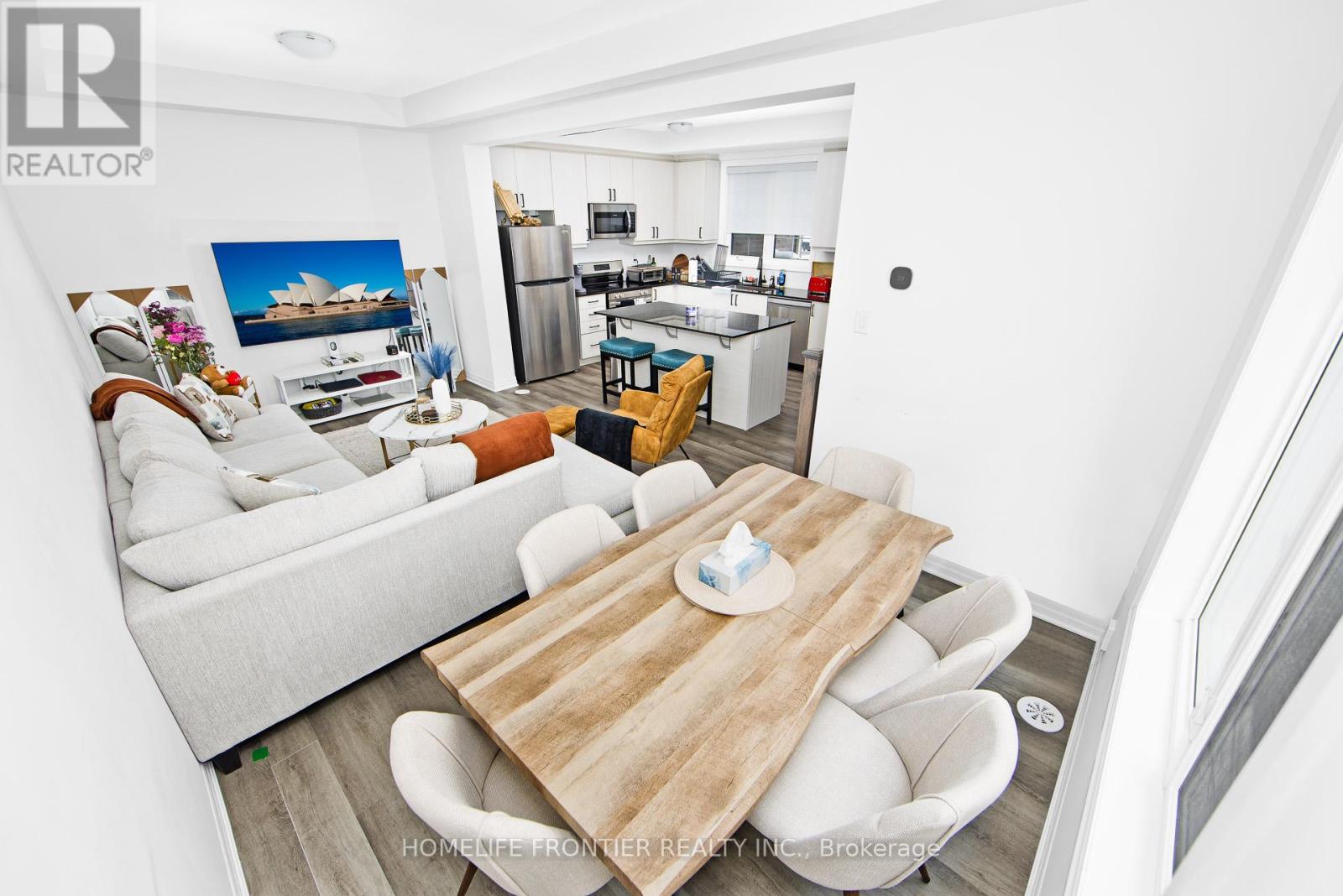 1891 Thames Circle, Milton (Bw Bowes), Ontario  L9E 1Y9 - Photo 4 - W12851002