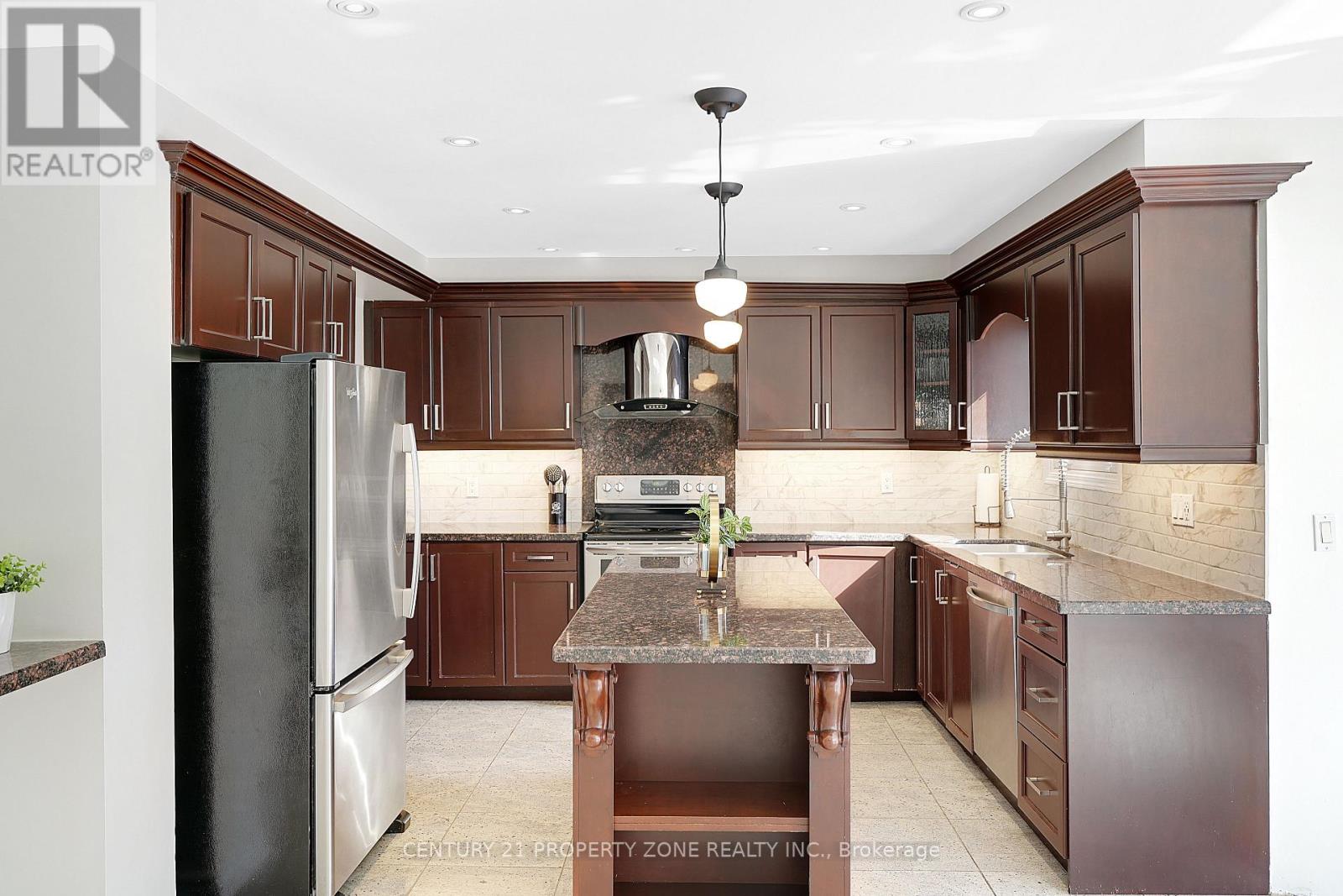 3068 Prentiss Road, Mississauga, Ontario  L5L 3W6 - Photo 13 - W12851134