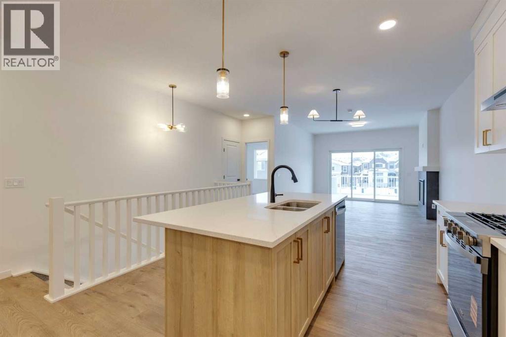 1402 Bayview Crescent Sw, Airdrie, Alberta  T4B 5N9 - Photo 14 - A2275452