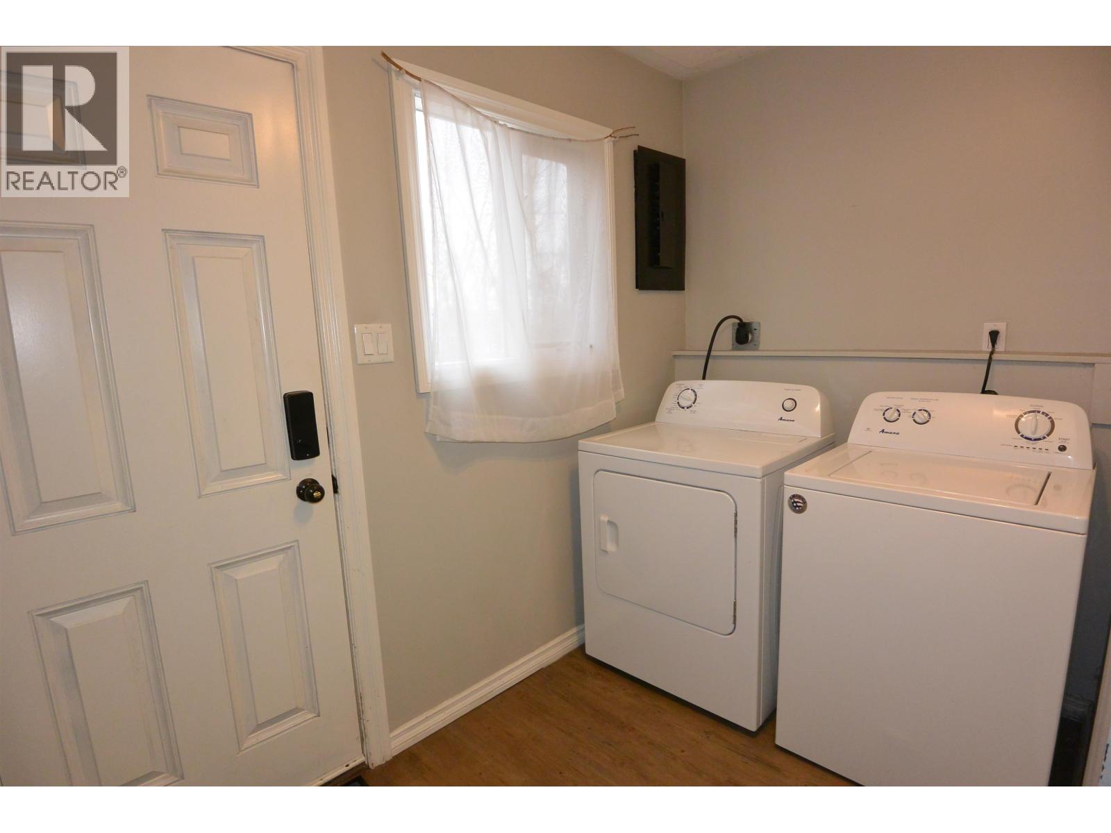 3904 Railway Avenue, Smithers, British Columbia  V0J 2N0 - Photo 27 - R3095881