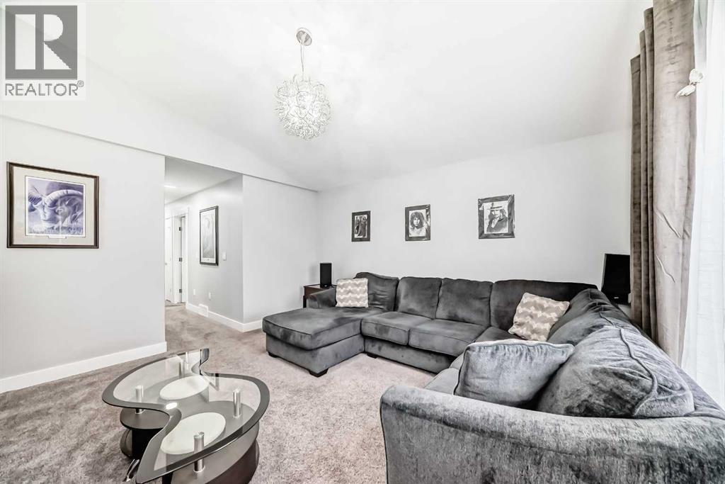 1368 Lackner Boulevard, Carstairs, Alberta  T0M 0N0 - Photo 33 - A2267311