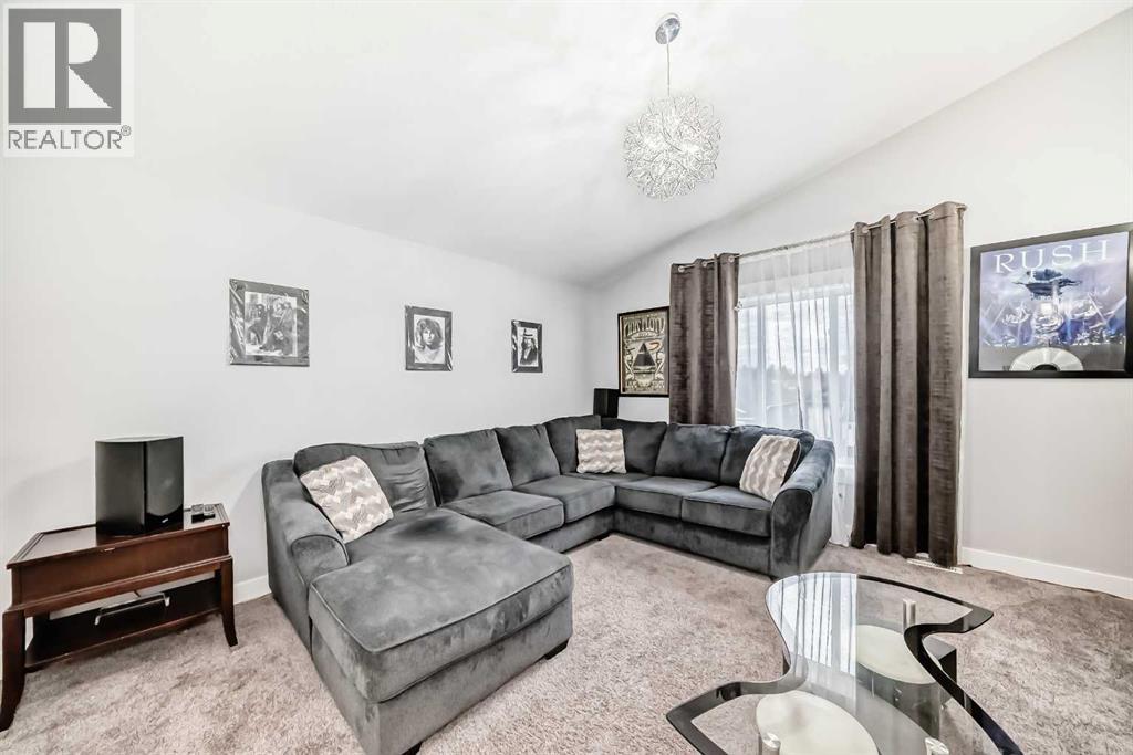 1368 Lackner Boulevard, Carstairs, Alberta  T0M 0N0 - Photo 34 - A2267311