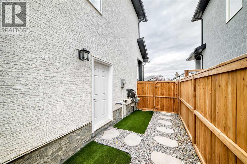 1368 Lackner Boulevard, Carstairs, Alberta  T0M 0N0 - Photo 49 - A2267311