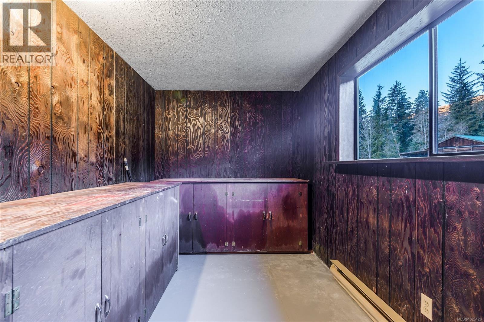1301 Sayward Rd, Sayward, British Columbia  V0P 1R0 - Photo 8 - 1026429
