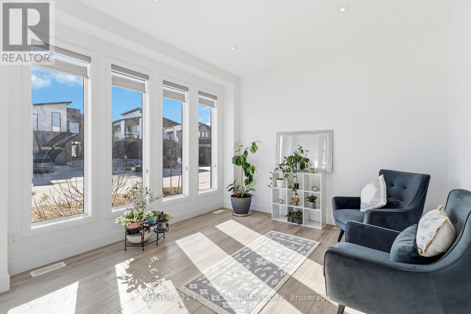 1647 Applerock Avenue, London North, Ontario  N6G 0X6 - Photo 5 - X12852032