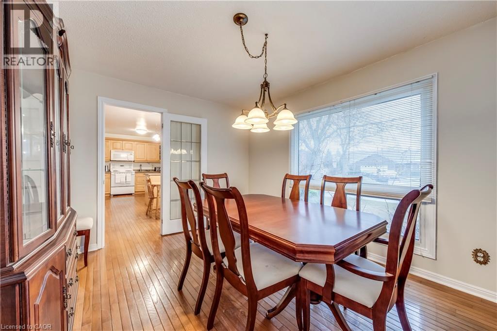 14 Cairnmore Court, Brampton, Ontario  L6Z 1T6 - Photo 8 - 40809486