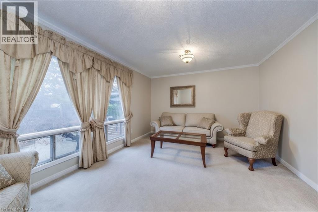 14 Cairnmore Court, Brampton, Ontario  L6Z 1T6 - Photo 12 - 40809486