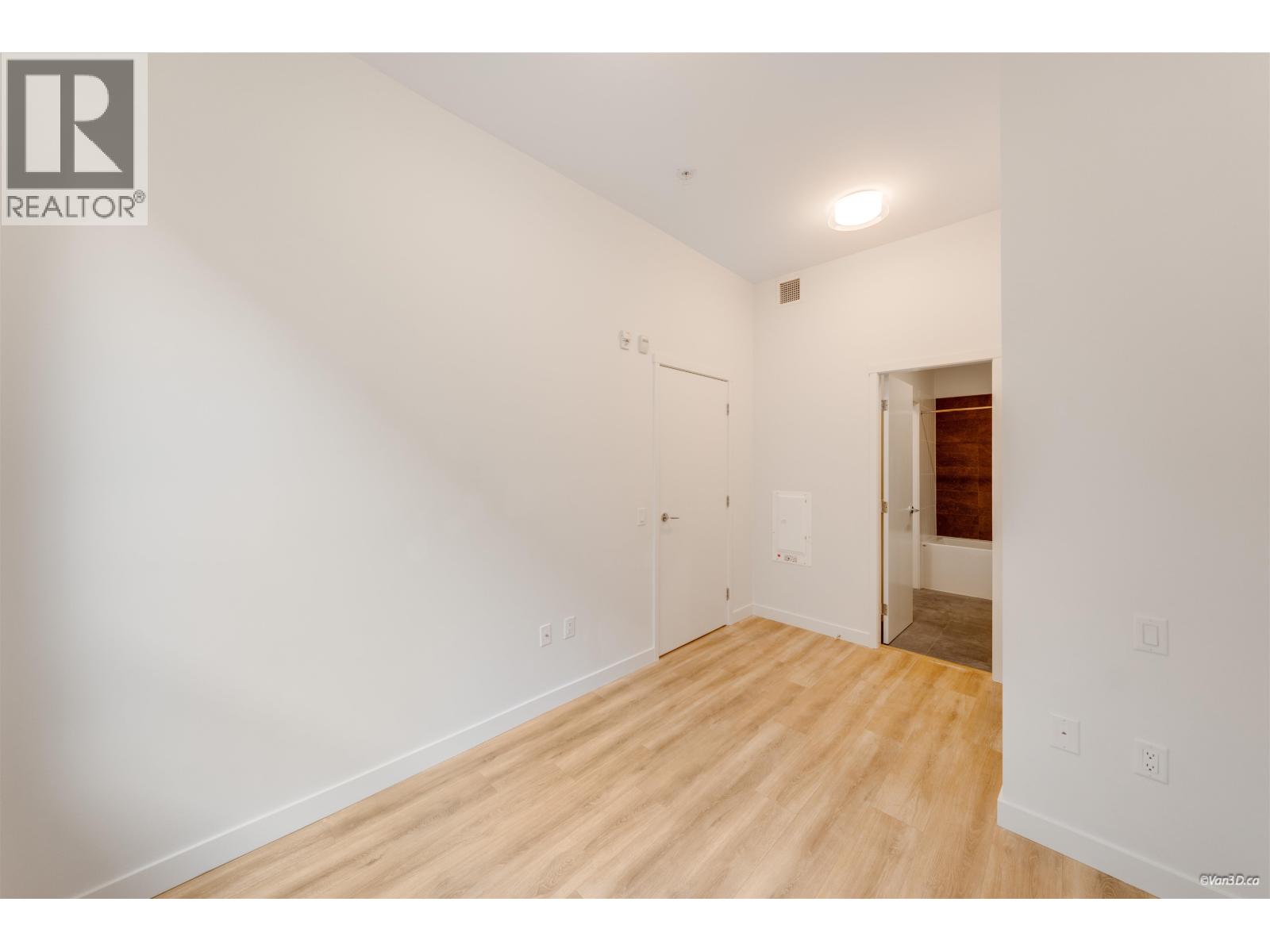 102 645 Como Lake Avenue, Coquitlam, British Columbia  V3J 0N9 - Photo 14 - R3096784