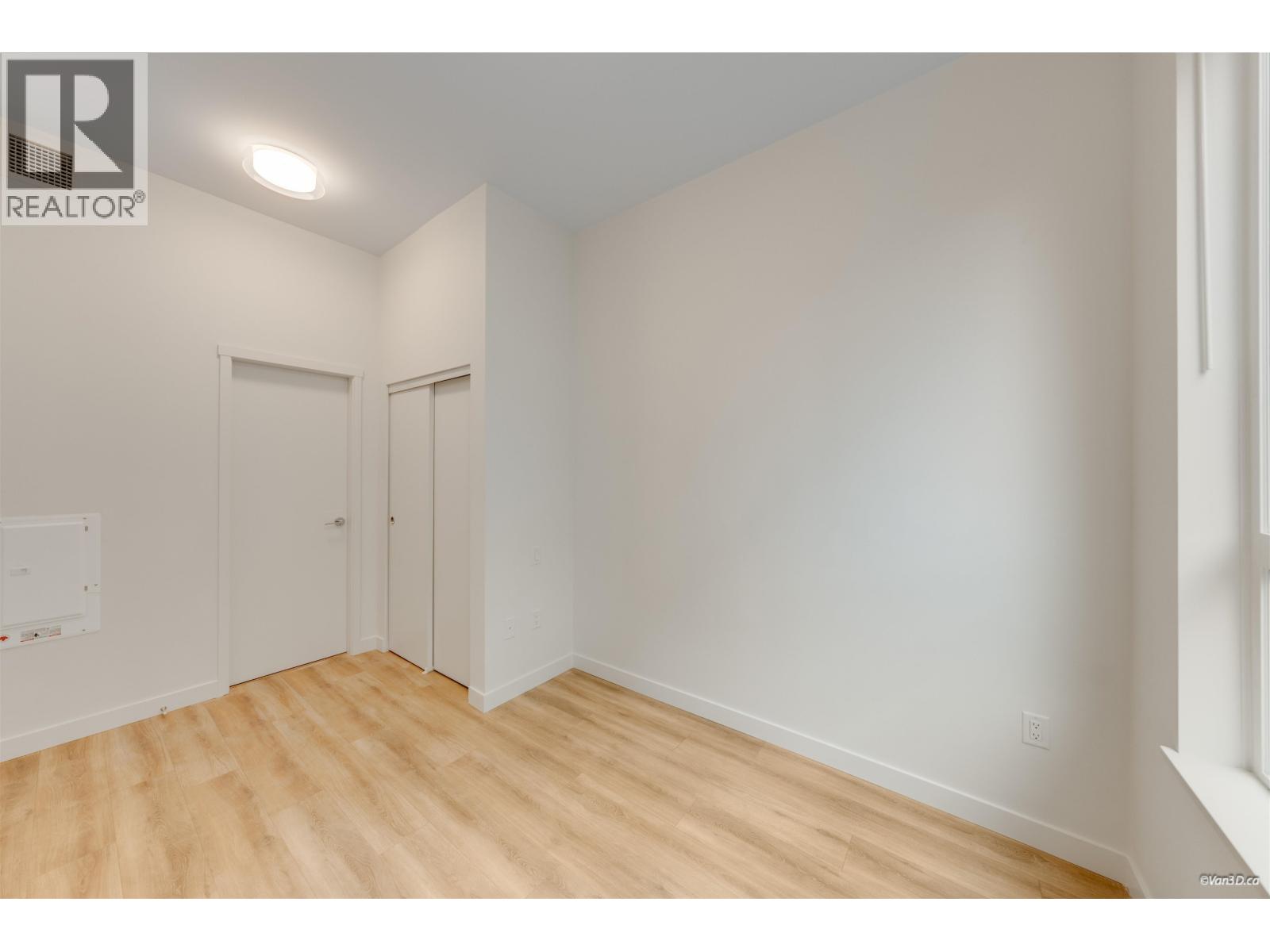 102 645 Como Lake Avenue, Coquitlam, British Columbia  V3J 0N9 - Photo 16 - R3096784