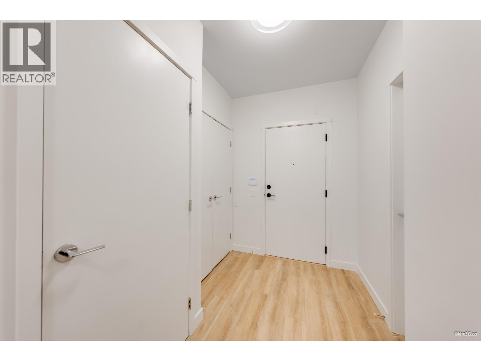 102 645 Como Lake Avenue, Coquitlam, British Columbia  V3J 0N9 - Photo 26 - R3096784