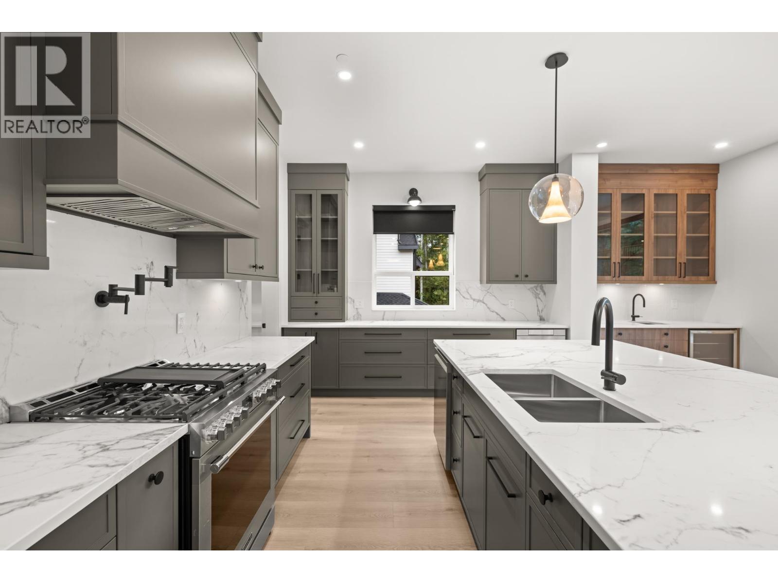 12868 Sheldrake Court, Maple Ridge, British Columbia  V4R 2R7 - Photo 5 - R3096782