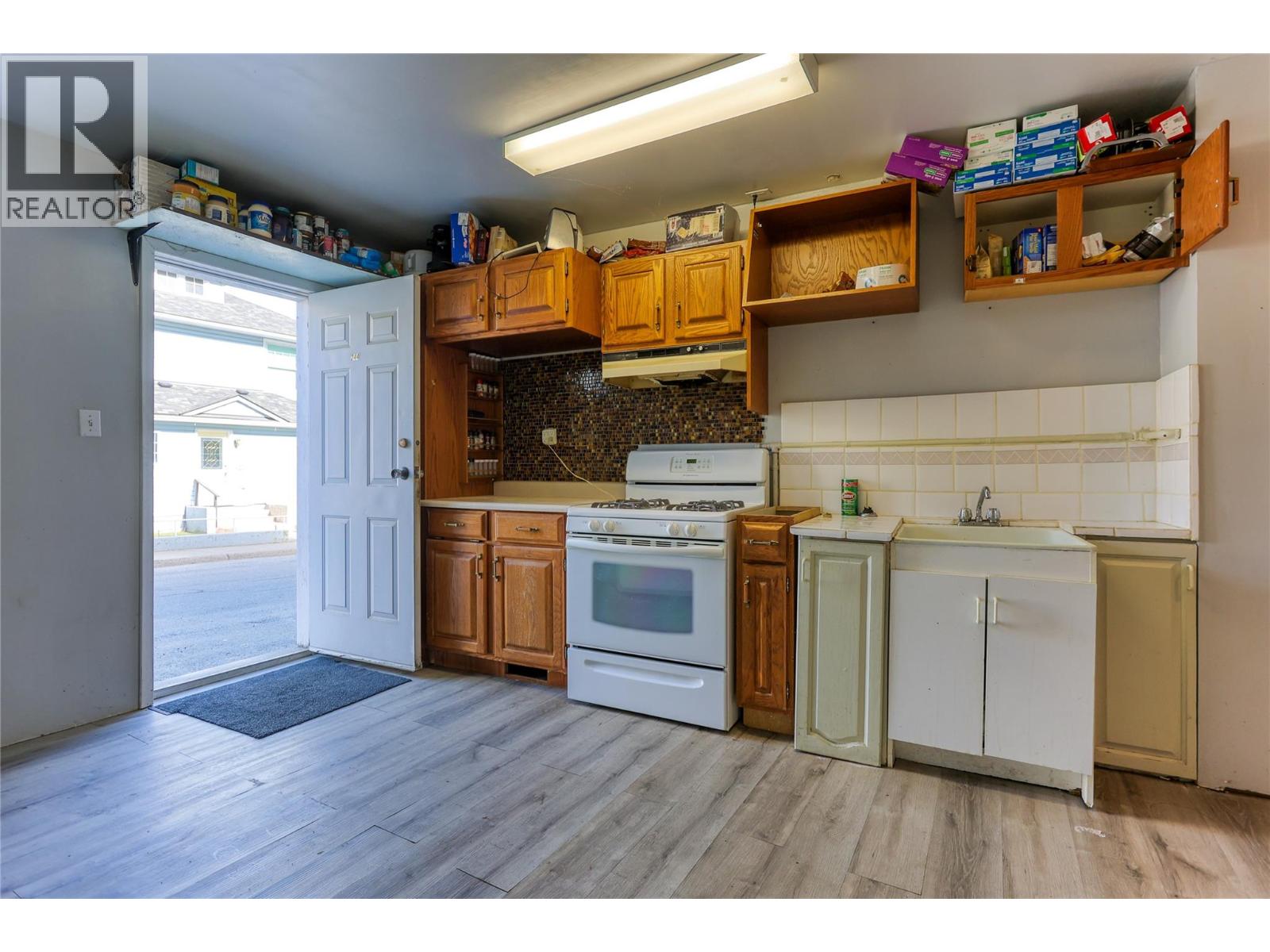 244a Old Rossland Avenue, Trail, British Columbia  V1R 3M7 - Photo 40 - 10377345