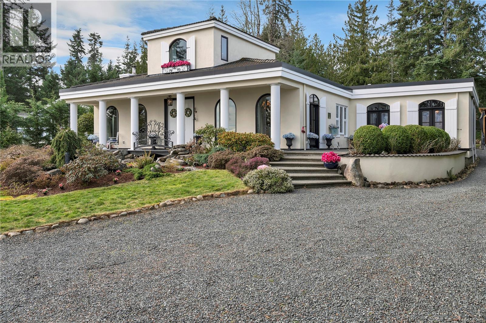 5909 Garvin Rd, Union Bay, British Columbia  V0R 1B0 - Photo 5 - 1027926