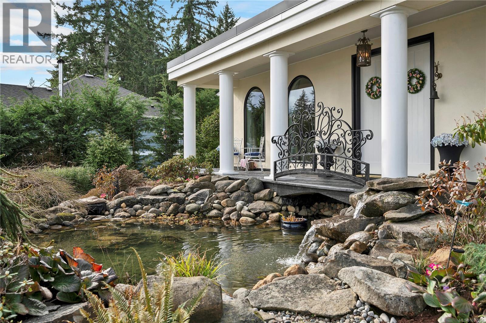 5909 Garvin Rd, Union Bay, British Columbia  V0R 1B0 - Photo 6 - 1027926