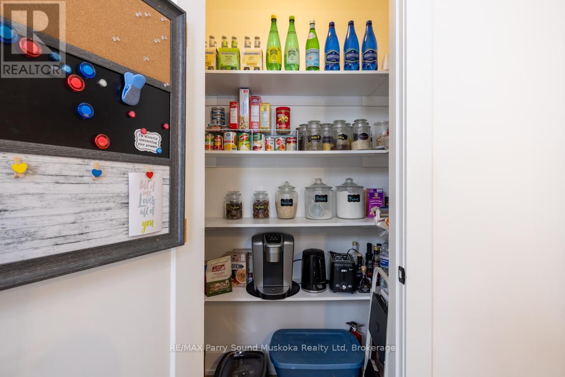 54 Lake Ridge Road, Seguin, Ontario  P0C 1J0 - Photo 23 - X12851026