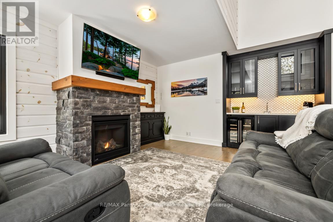 54 Lake Ridge Road, Seguin, Ontario  P0C 1J0 - Photo 17 - X12851026