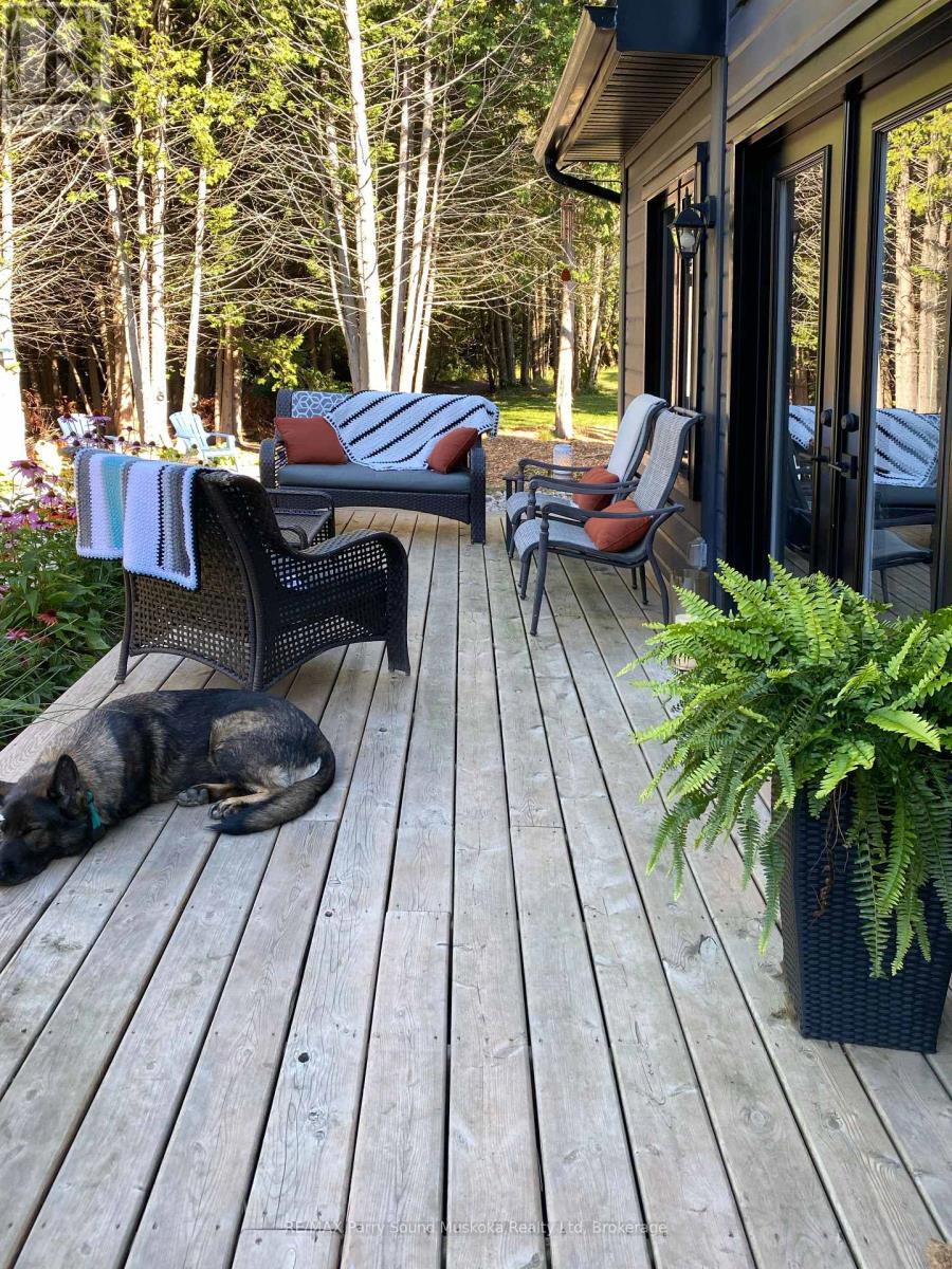 54 Lake Ridge Road, Seguin, Ontario  P0C 1J0 - Photo 13 - X12851026