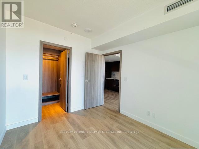 3002 - 38 Widmer Street, Toronto (Waterfront Communities), Ontario  M5V 2E9 - Photo 15 - C12851998