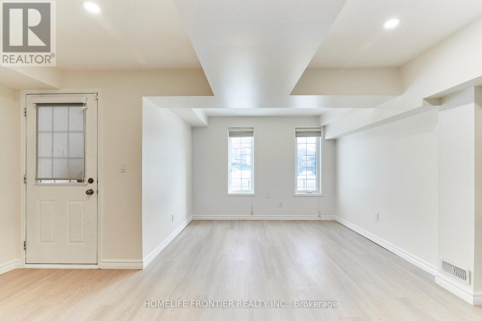 42 Lander Crescent, Clarington (Bowmanville), Ontario  L1C 0L4 - Photo 5 - E12852068