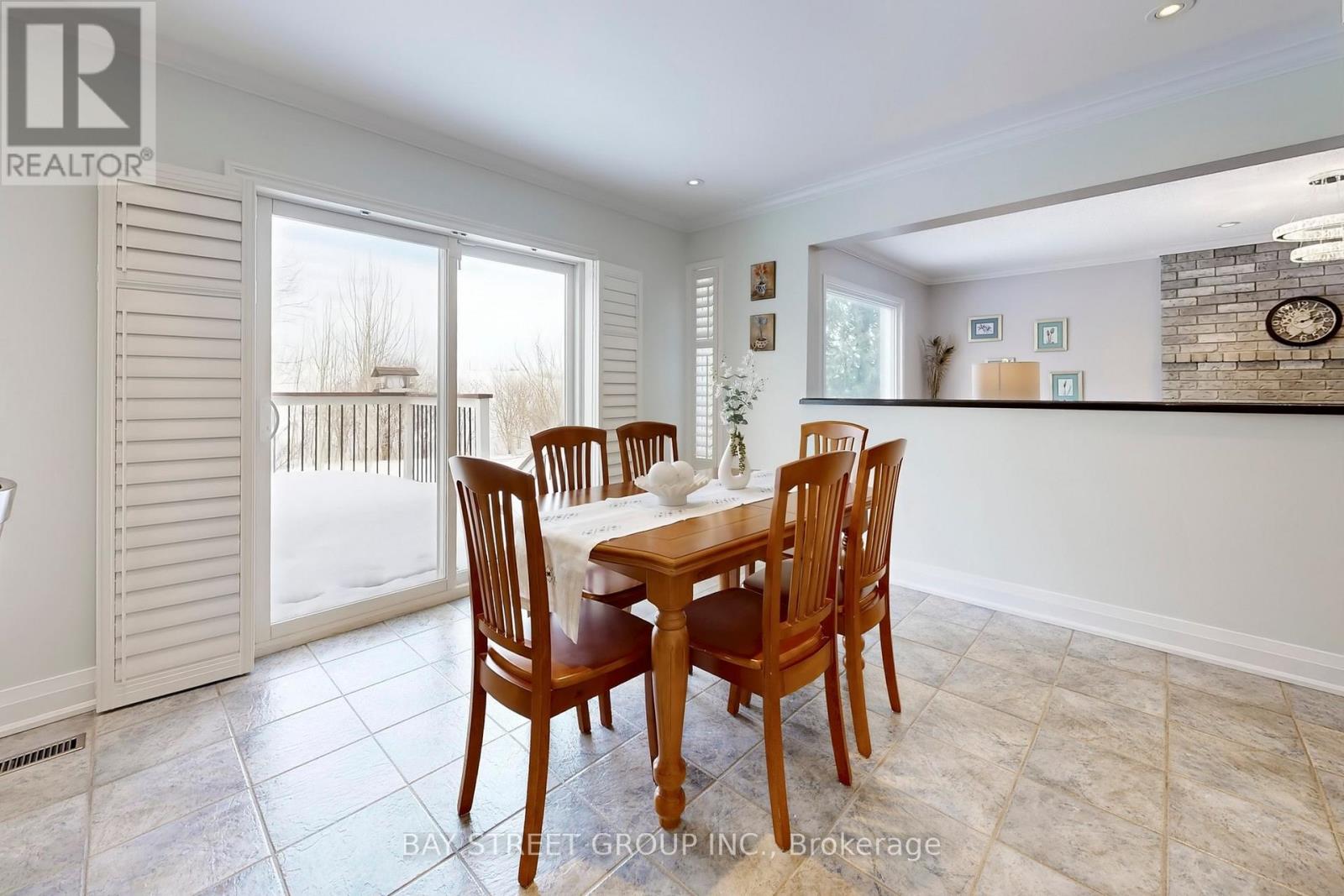 535 Malvern Crescent, Newmarket, Ontario  L3Y 7L7 - Photo 17 - N12851996