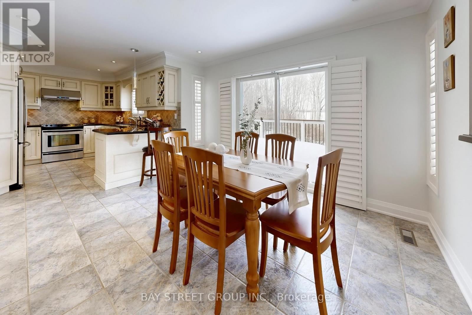 535 Malvern Crescent, Newmarket, Ontario  L3Y 7L7 - Photo 18 - N12851996