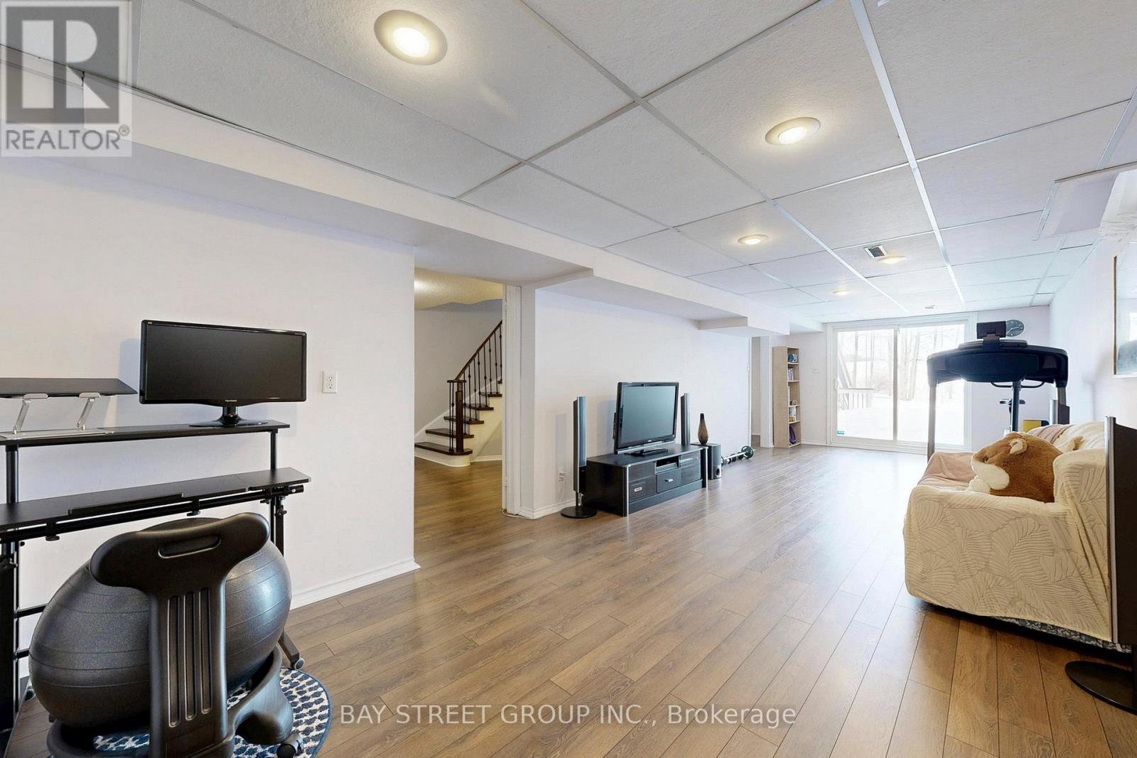 535 Malvern Crescent, Newmarket, Ontario  L3Y 7L7 - Photo 36 - N12851996