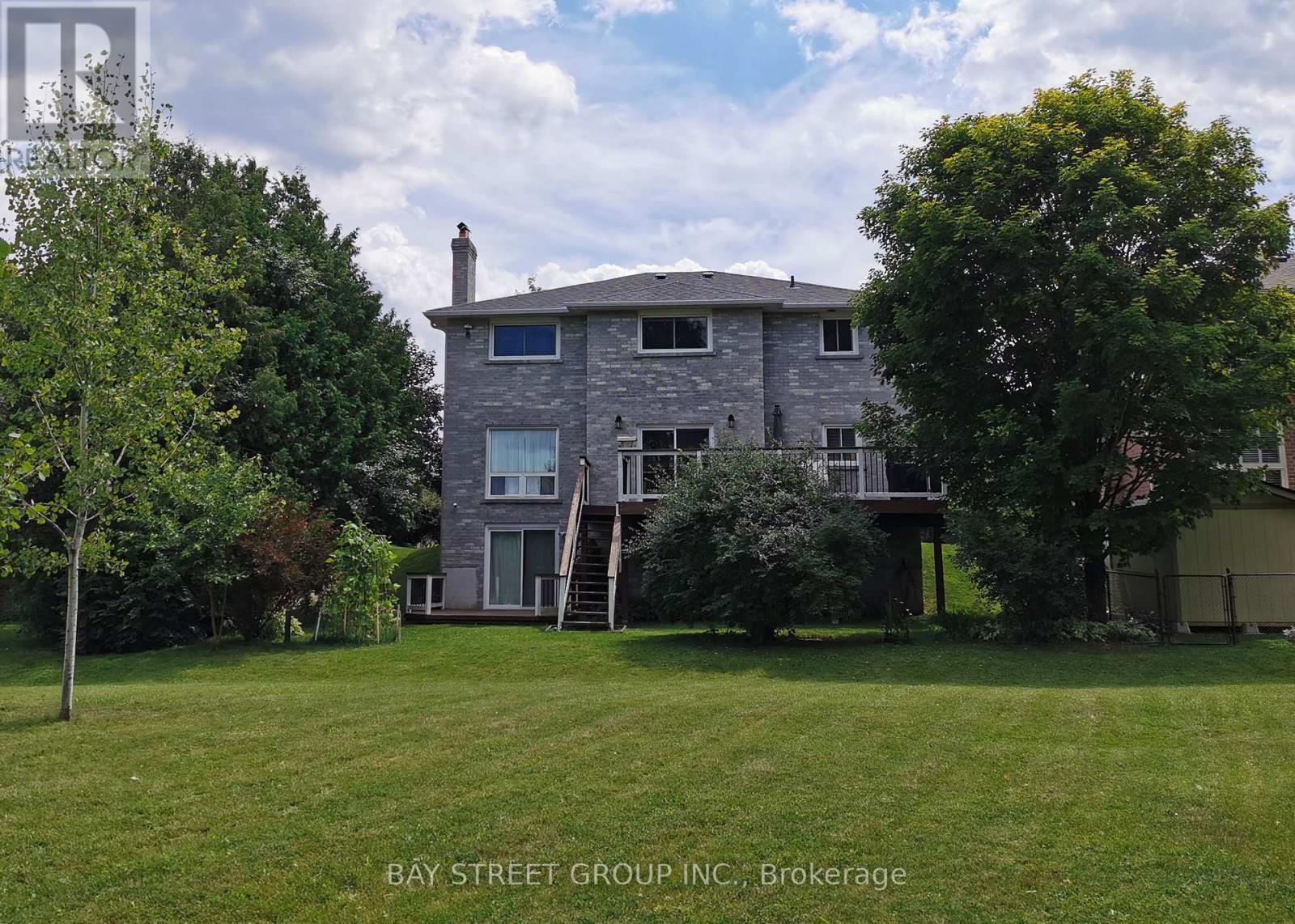 535 Malvern Crescent, Newmarket, Ontario  L3Y 7L7 - Photo 45 - N12851996