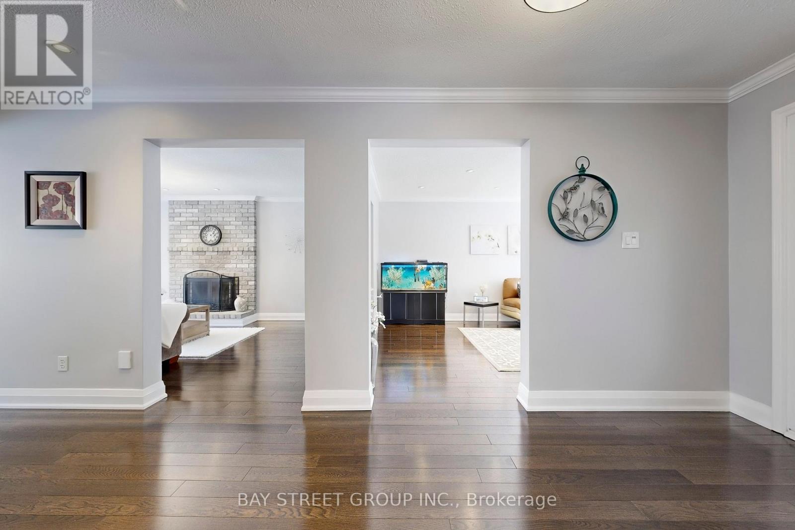 535 Malvern Crescent, Newmarket, Ontario  L3Y 7L7 - Photo 7 - N12851996